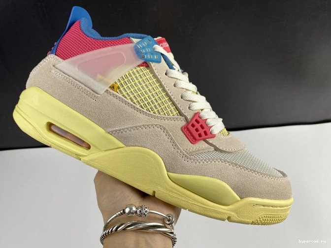 Union Retro Air Guava DC9533-800 Ice 4 Jordan 1101